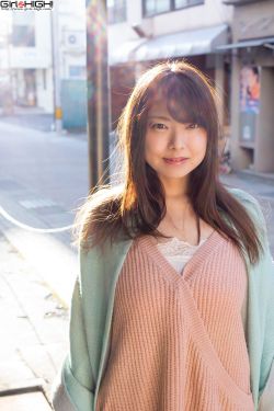 电梯女孩